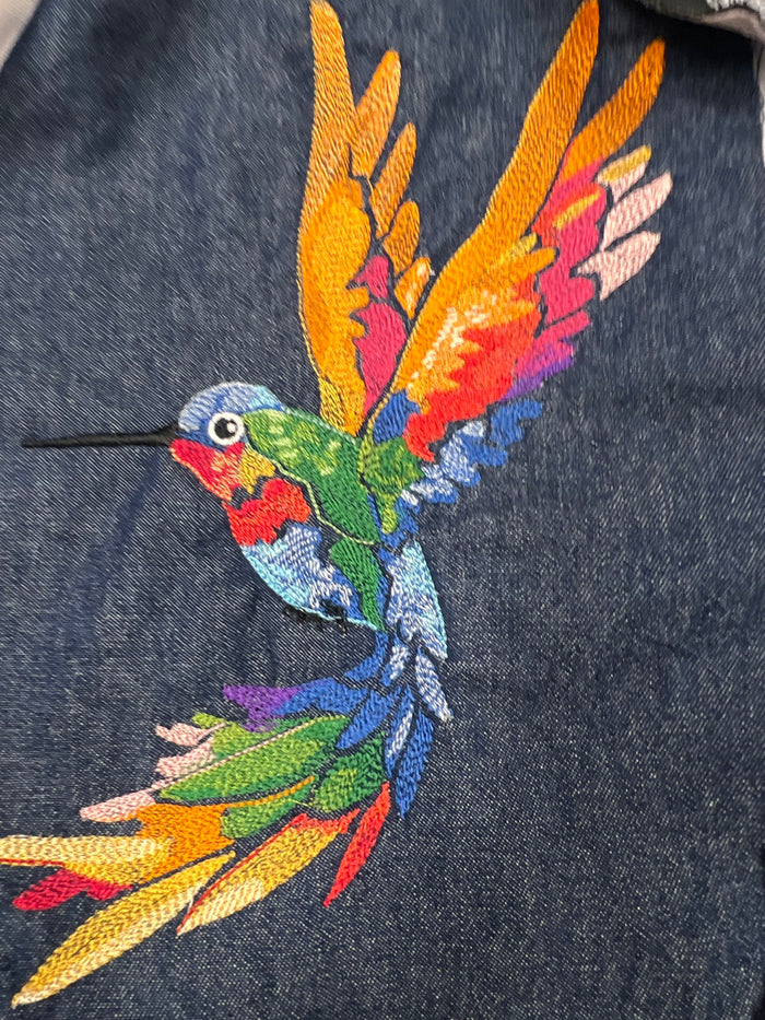 Multicolor hummingbird embroidery